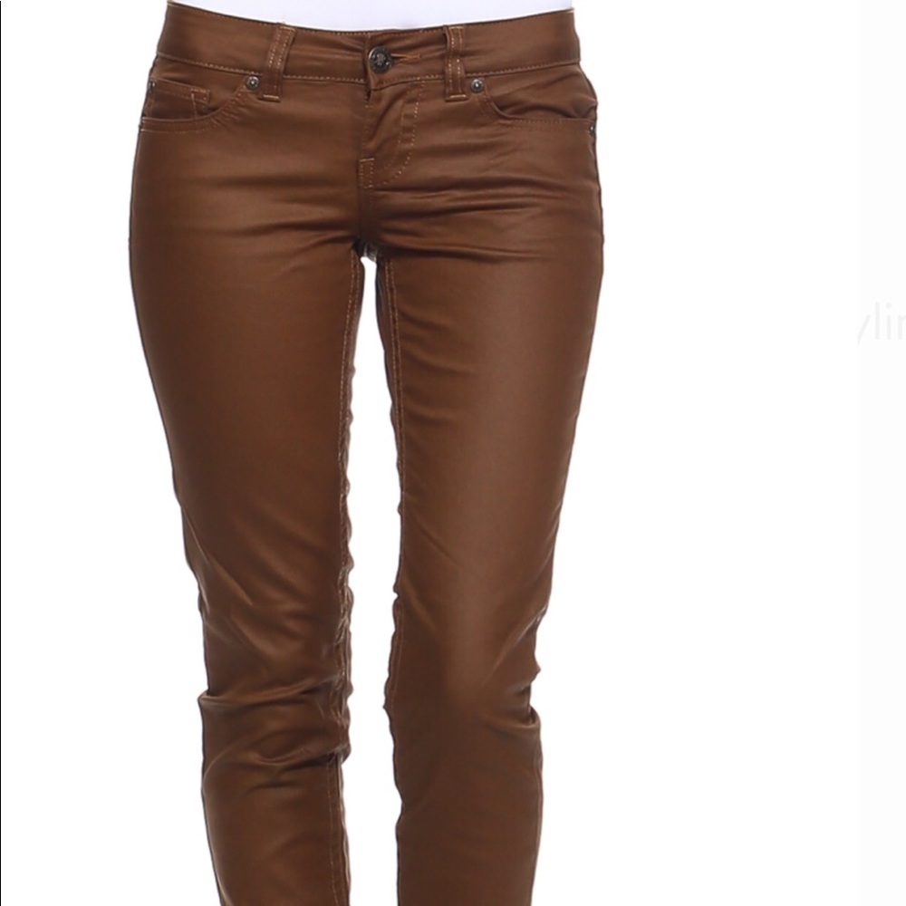 Juniors “Reequest” jeans  size 5/27